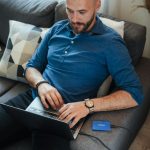 Как начать работать на фрилансе с нуля: шаги для новичков unsplash_1312.jpg